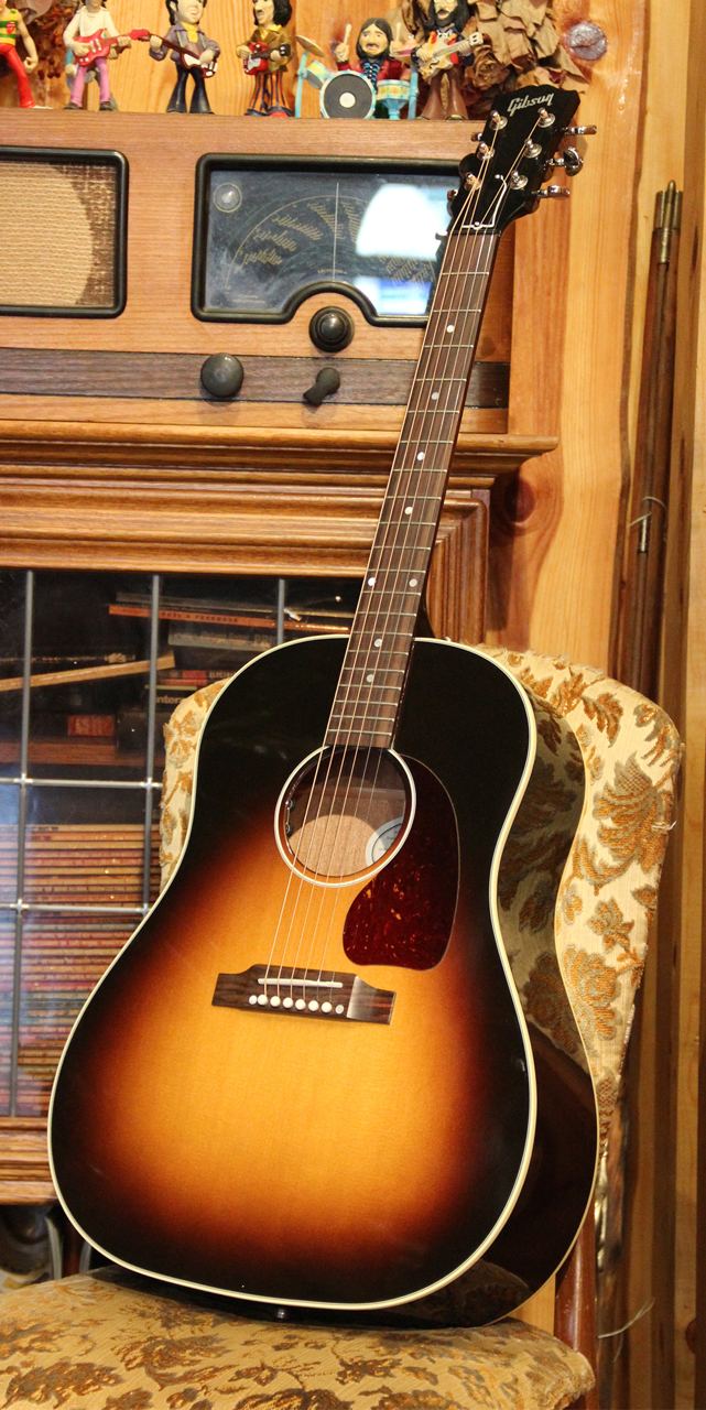 Gibson Acoustic Guitar Giveaway